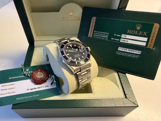 Rolex Orologi: Rolex Submariner Date 16610  "RRR"  2010 /  Box & Papers – Usato da Zürich venduto da Reu