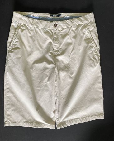 SHORTS Kurze HOSE Herren Gr. 42/M