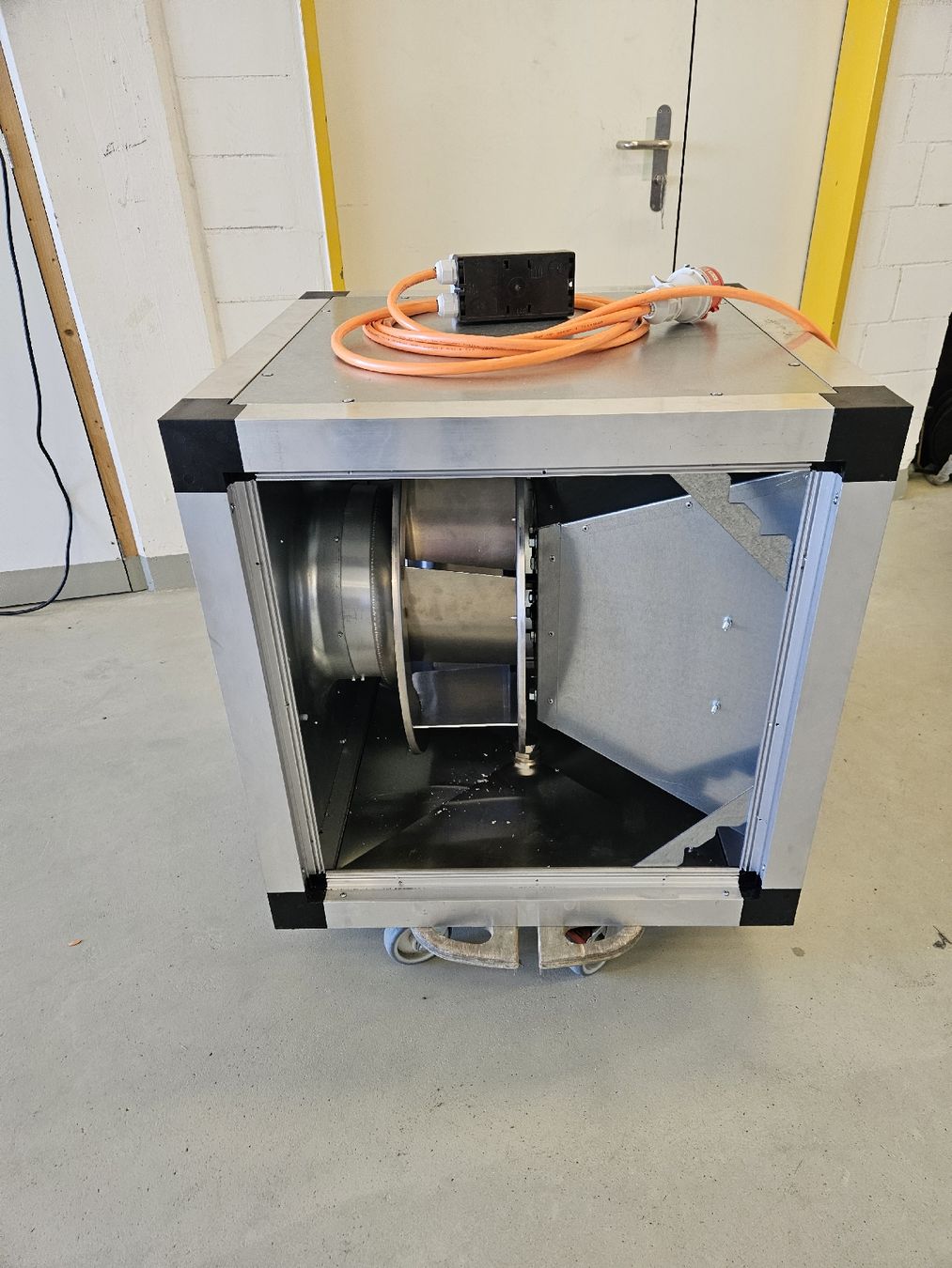 Ventilatori: Lüftung Ventilator 6000m3 – Nuovo (secondo la descrizione) da Regensdorf venduto da Zem003