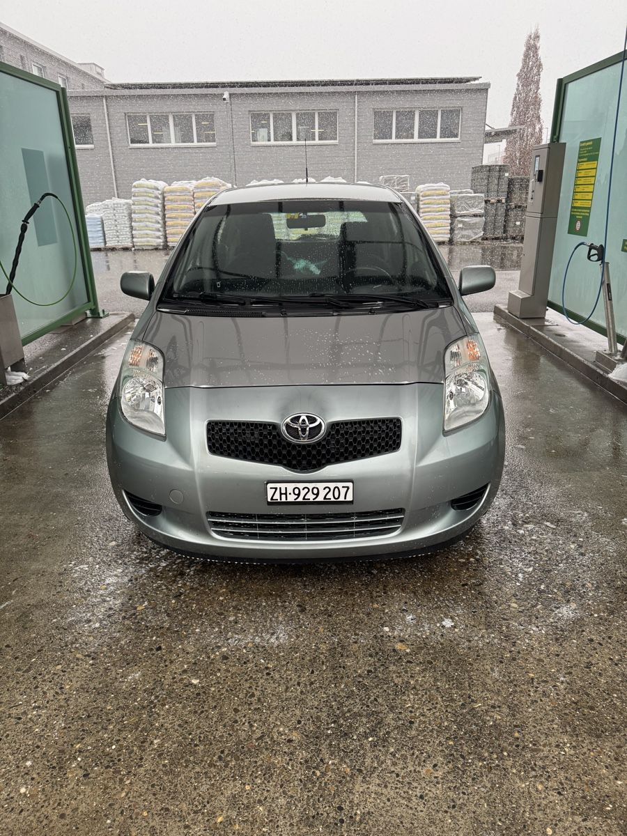 Toyota Automobili: Toyota Yaris – Usato da Wetzikon ZH venduto da gio_zg7f