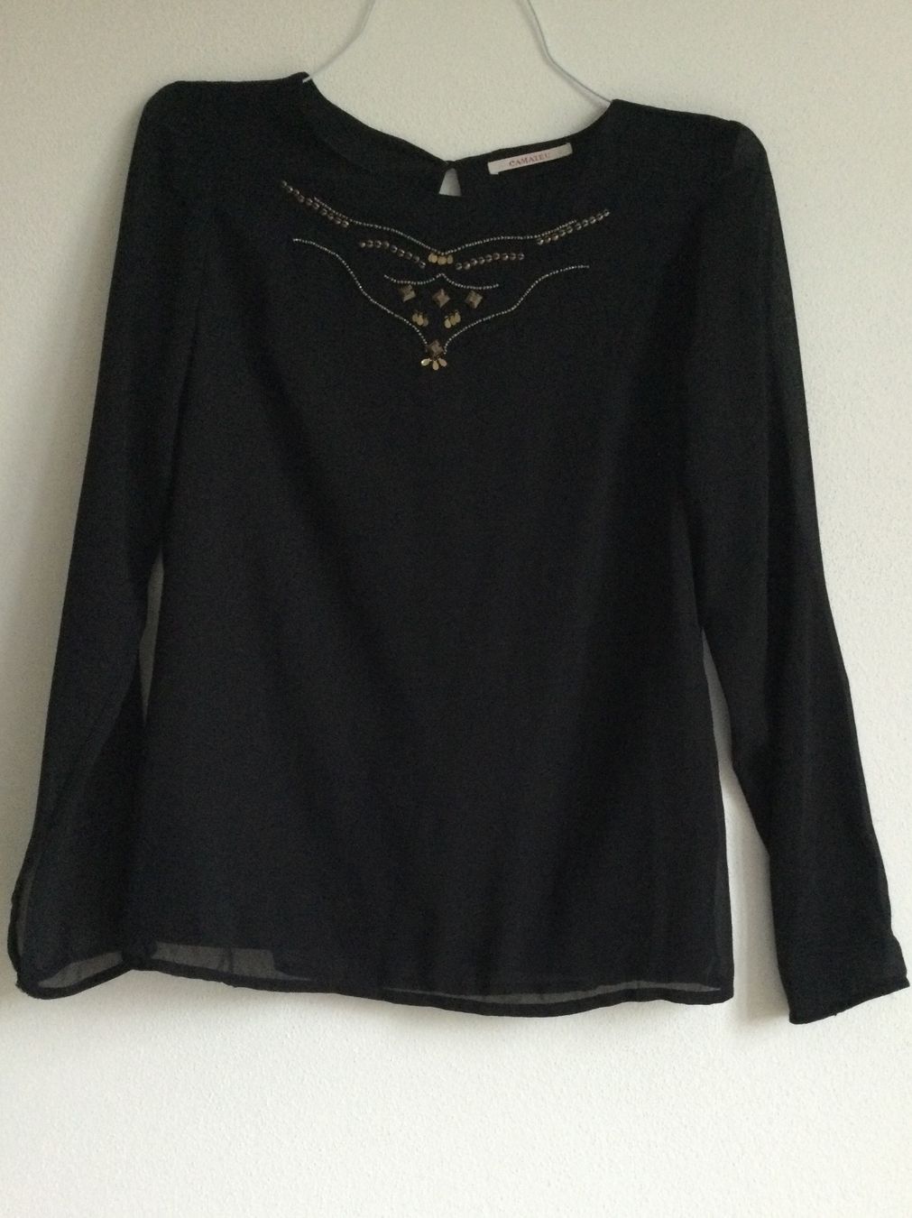 Tuniche: Schwarze geschmückte Tunika - Bluse - Bluse - tunique noire – Nuovo (secondo la descrizione) da Zürich venduto da Janakpur