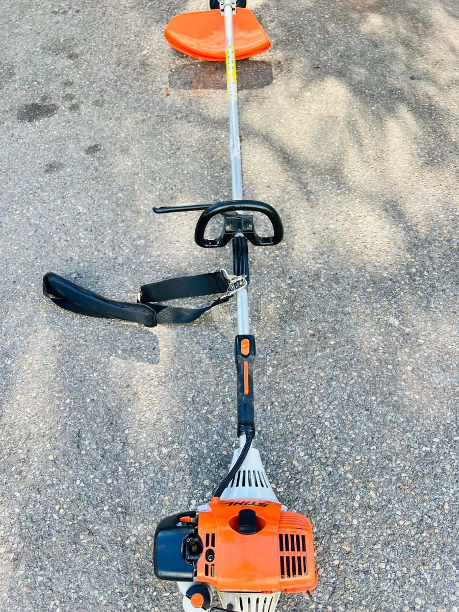 Stihl Alle Werkzeuge: Rasentrimmer Stihl KM 130 R – Gebraucht aus Urdorf von mas_5wfz