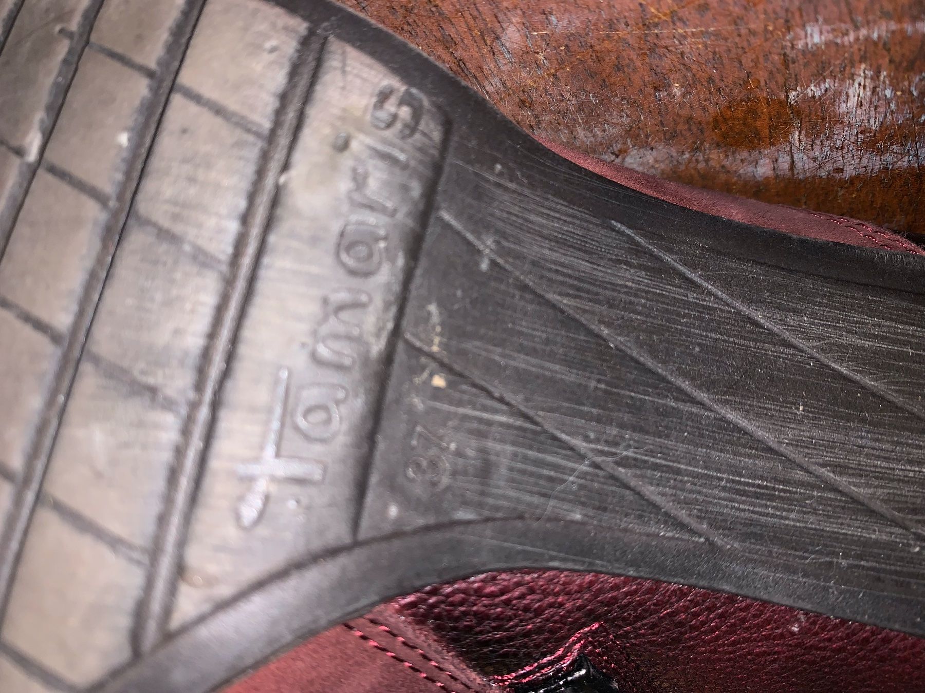 Tamaris Scarpe da donna: Stiefelette aus Leder, weinrot – Usato da Meilen venduto da Flockenwirbel 6