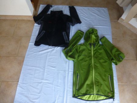 zwei Jacken von Mammut für Damen
