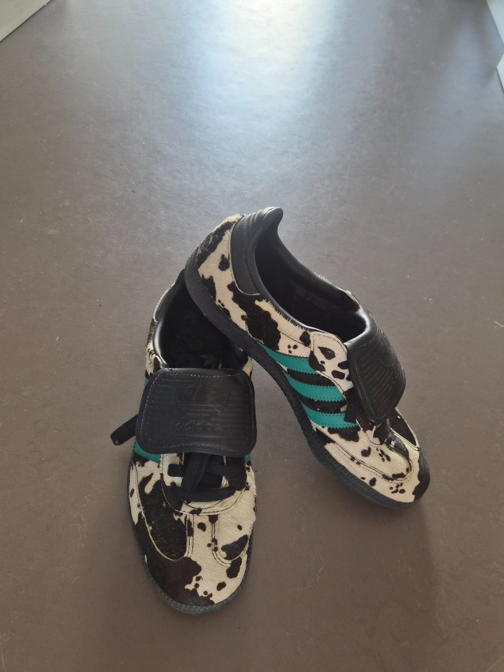 Adidas Scarpe da uomo: Adidas Samba 43 1/2 Kuhfell – Usato da Zürich venduto da dan_bq5l