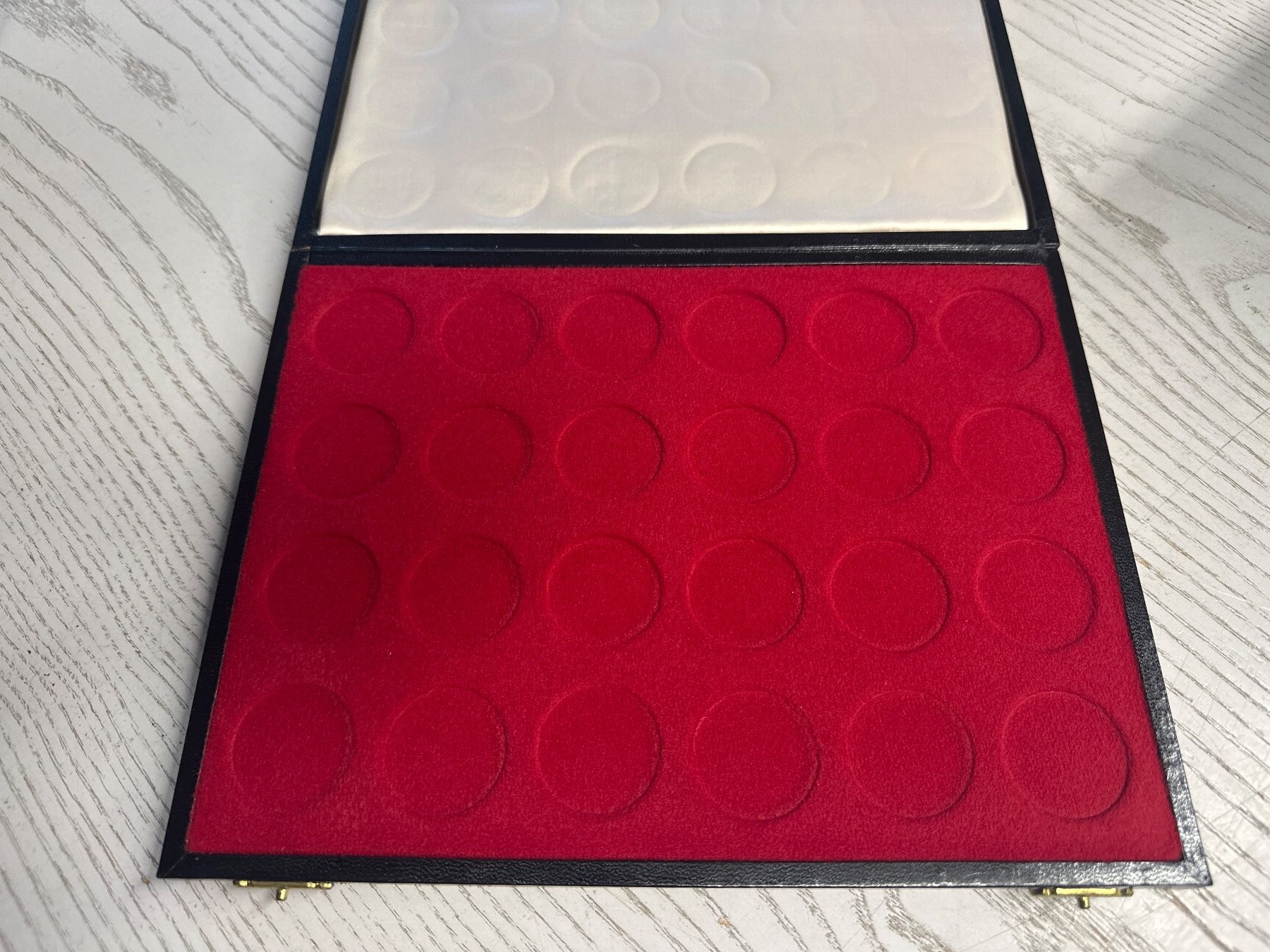 Accessori: 4 versch. Münzboxen – Usato da Herisau venduto da herau 2