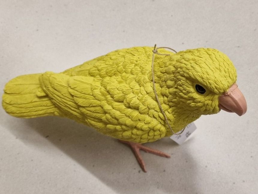 Statuette: Deko Vogel / Papagei Gelb – Nuovo e nell'imballaggio originale da Schaffhausen venduto da AtelierPudesco 2