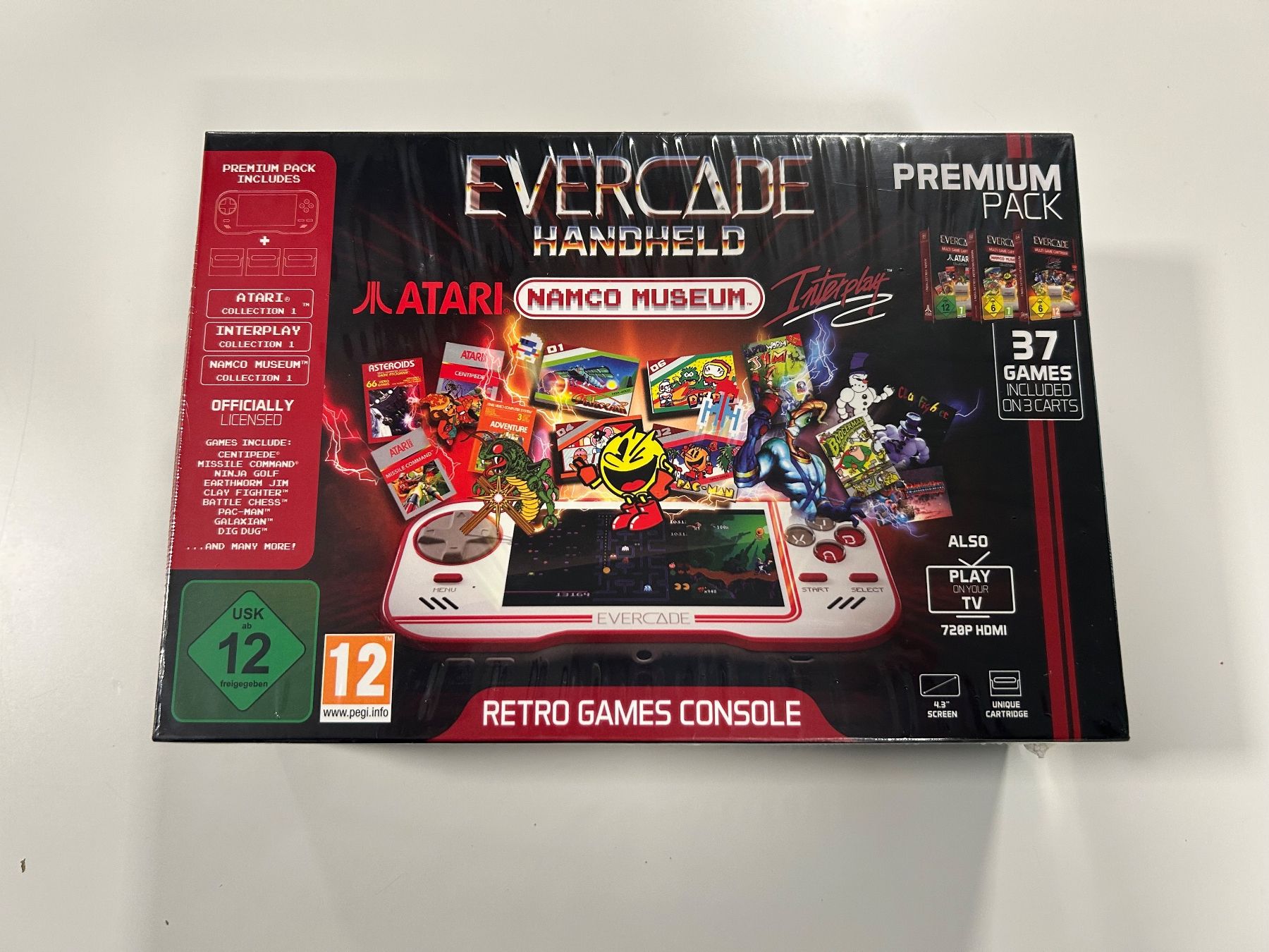 Konsolen: Evercade console starter pack very first version brand new – Neu und originalverpackt aus Pully von PongDayOne