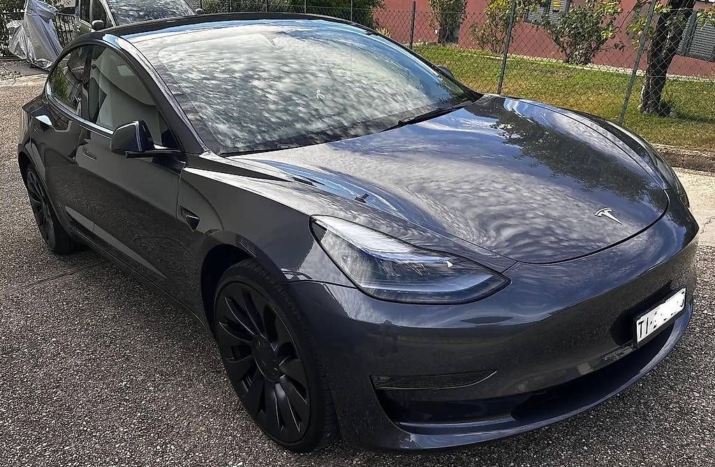 Automobili: Tesla Model 3 Performance D – Usato da Langenthal venduto da Goergens10 1