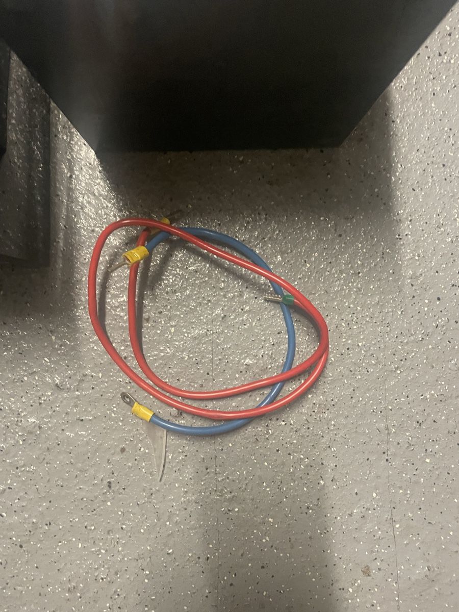 Batterie: 2 Baterien a 12 volt – Usato da Nürensdorf venduto da maqopaqo 3