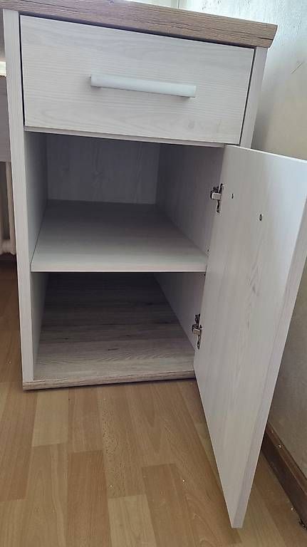 Bureaux: Bürotisch zu verschenken – D'occasion à Obergösgen par Jasmin_91 4