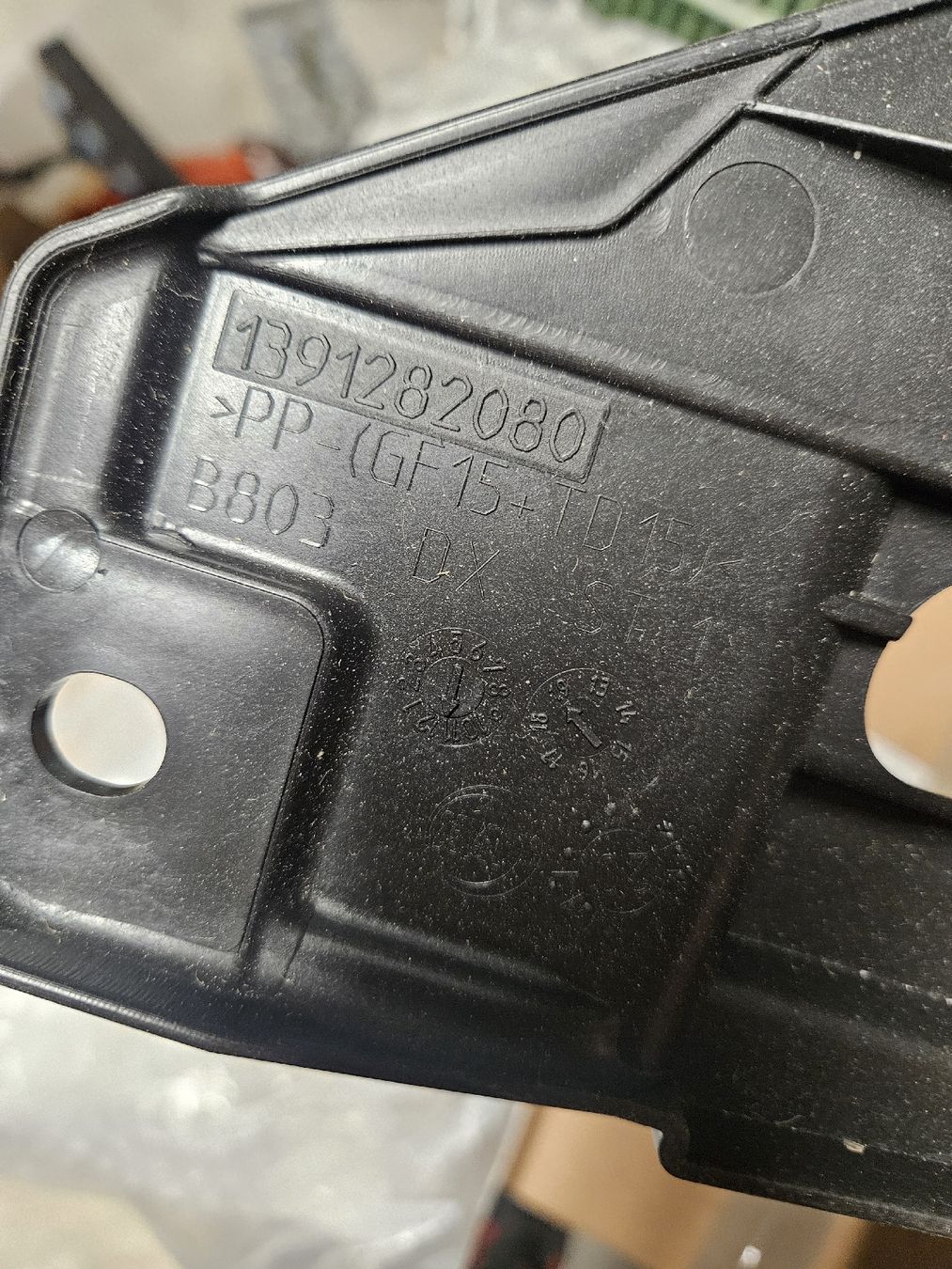 Toutes les pièces auto: Halter Scheinwerfer Vorne Ducato, Jumper, Boxer, Neu, – Neuf (Voir description) à Bösingen par rafu2010 2