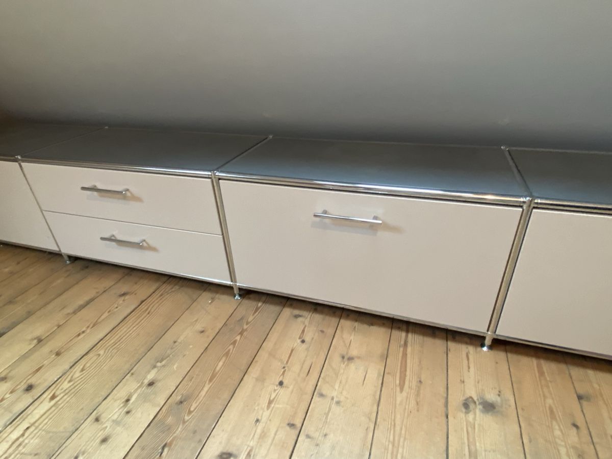 Cassettiere: Sideboard von mab by celton – Usato da Winterthur venduto da Platypuss 1