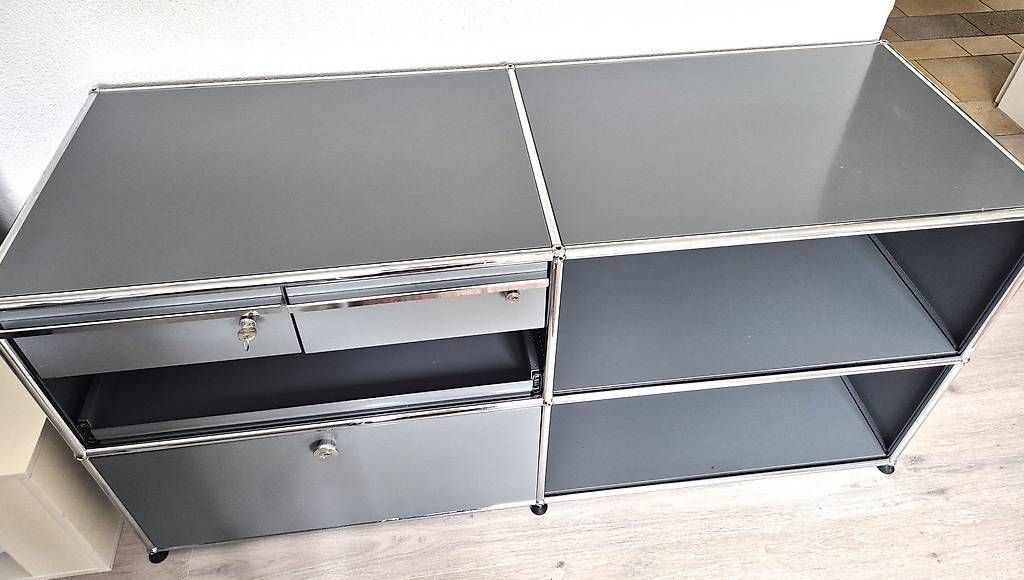 USM Scaffali: Original USM Haller Sideboard, Mittelgrau – Usato da Winkel venduto da julia_111 2