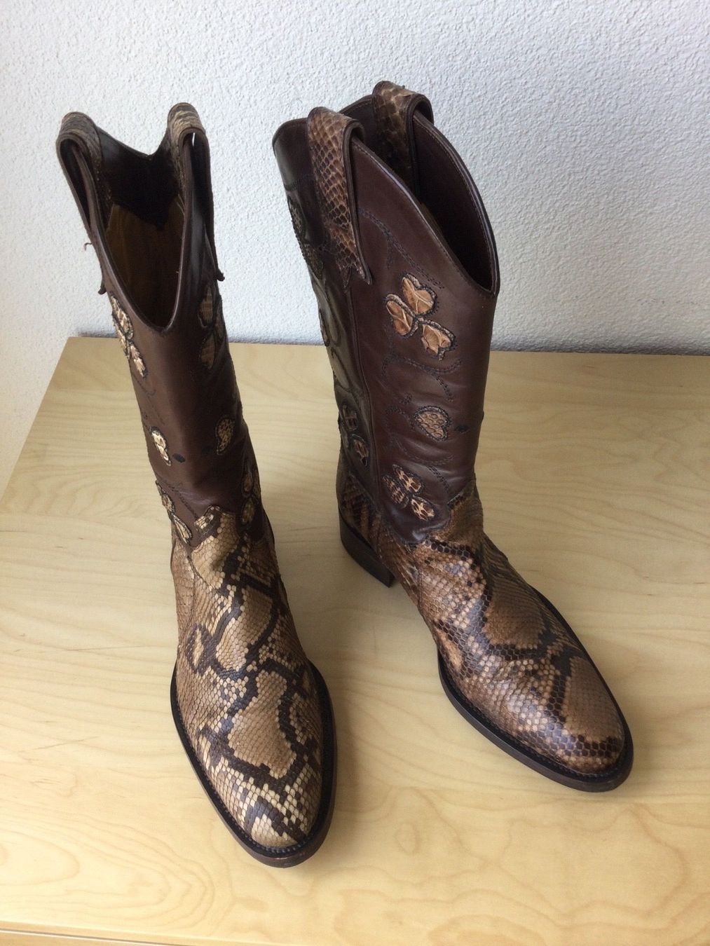 Sartore Scarpe da donna: Sartore Python Stiefel Gr 37 – Usato da Zürich venduto da VorlonShadow