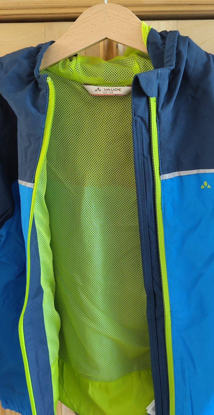 Vaude Jacken & Mäntel: Vaude Jacke Gr. 122/128 – Gebraucht aus Baar von Tinna82 2