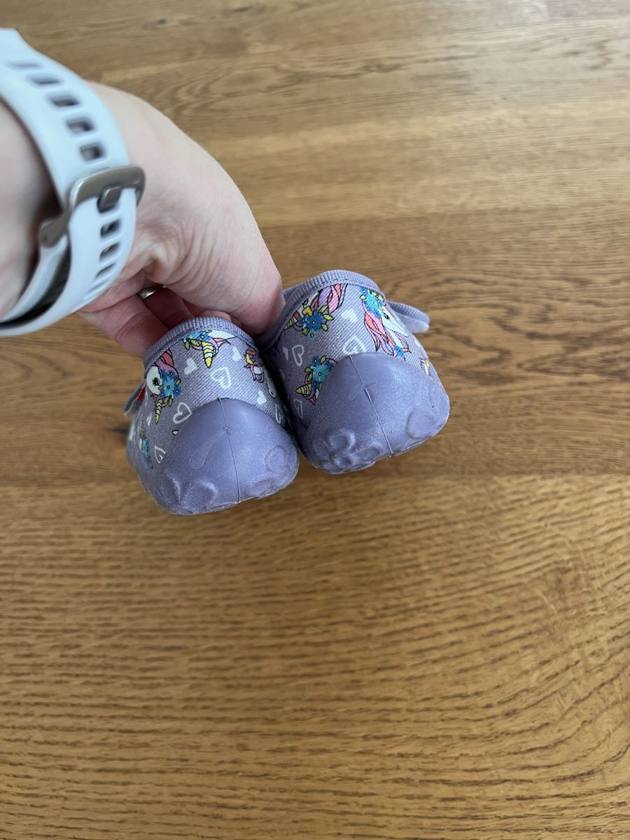 Scarpe per ragazze: Superfit Hausschuhe Einhorn, Grösse 27 – Usato da Luzern venduto da Natalie_Ily8 3