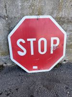 Altes Schweizer Stoppschild STOP 