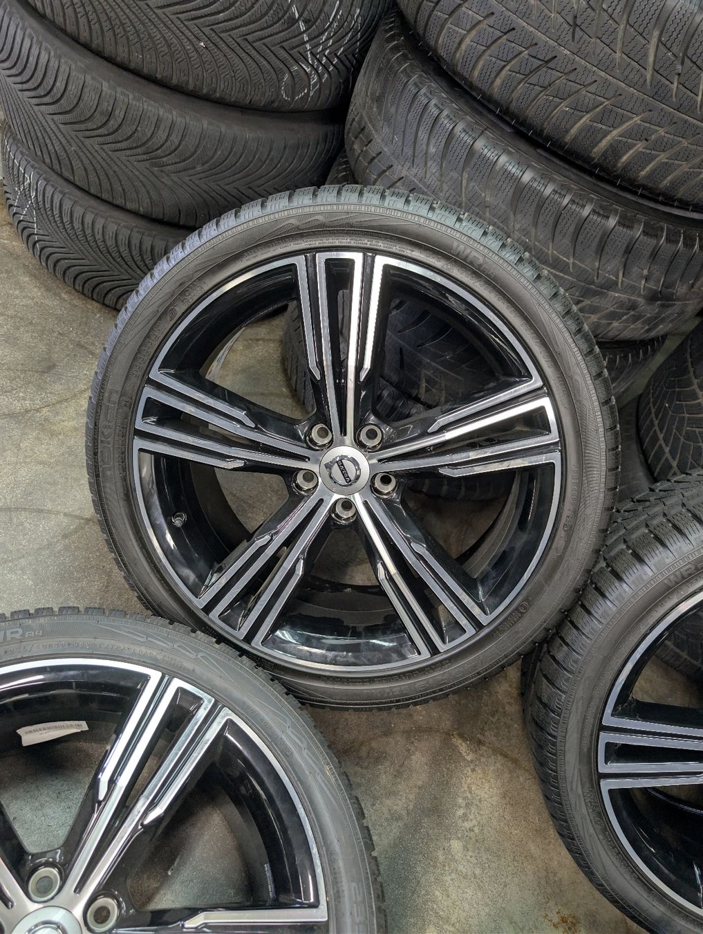 Cerchioni: Volvo Felgen  – Nuovo e nell'imballaggio originale da Dürrenäsch venduto da Pneu-Idris 3