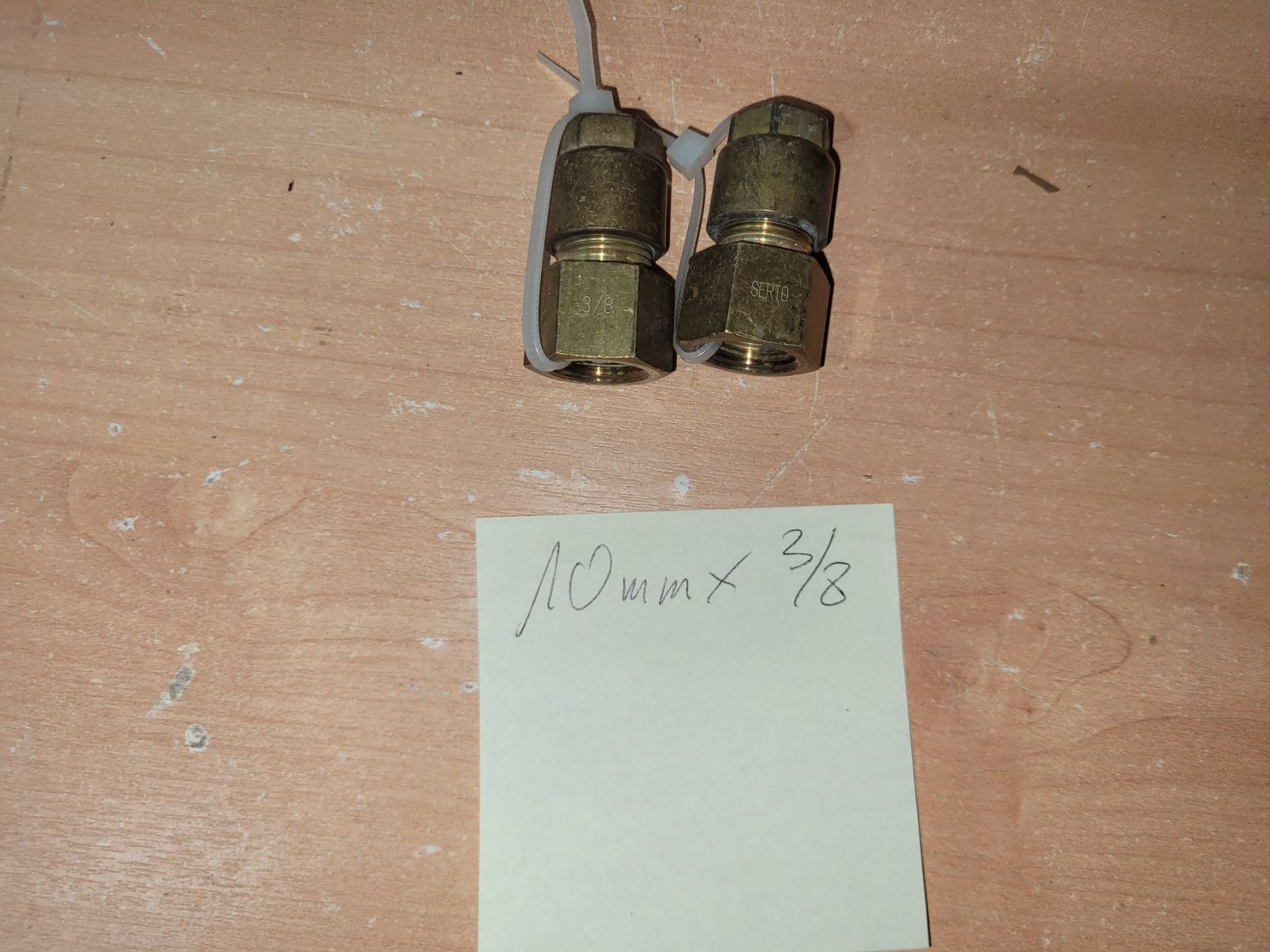 Tutti gli attrezzi: Serto 10mm x 3/8 – Nuovo (secondo la descrizione) da Bionnens venduto da Meg011