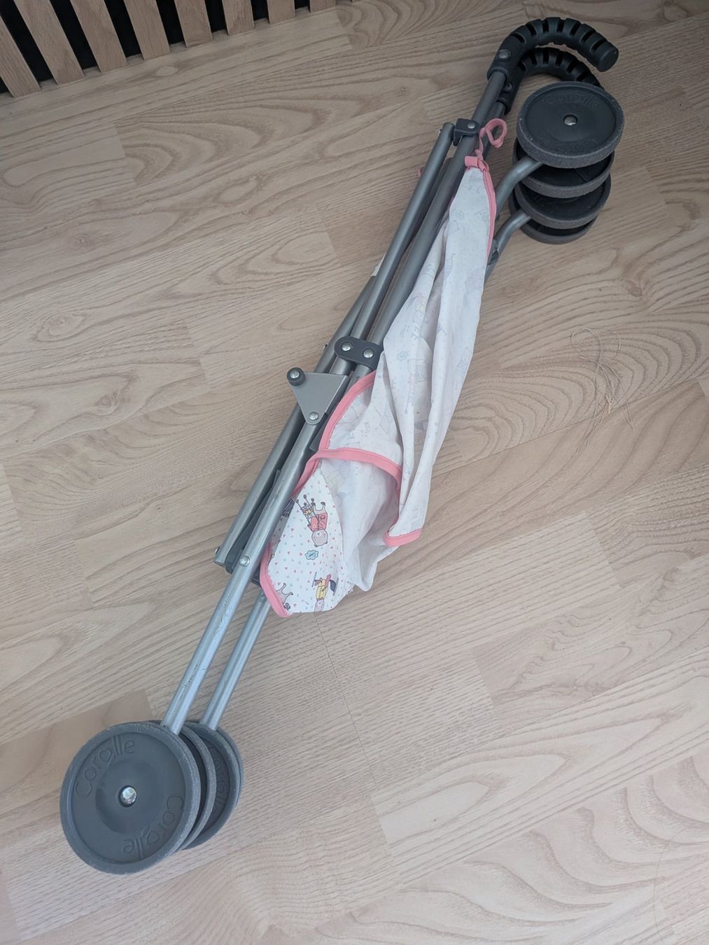 Carrozzine per bambole: Poussette pour poupée Corolle  – Usato da BIEL/BIENNE venduto da C.oralie 4