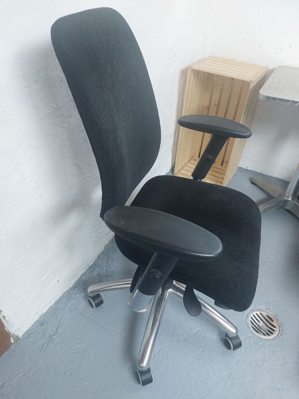 Stühle: Bürostuhl verstellbar – Gebraucht aus Landquart von Cedes 1