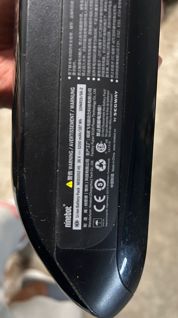Caricatori & Batterie: Akku E-Scooter passend für Segway Ninebot E22D, E45D – Usato da Wettingen venduto da GmB_Design 1