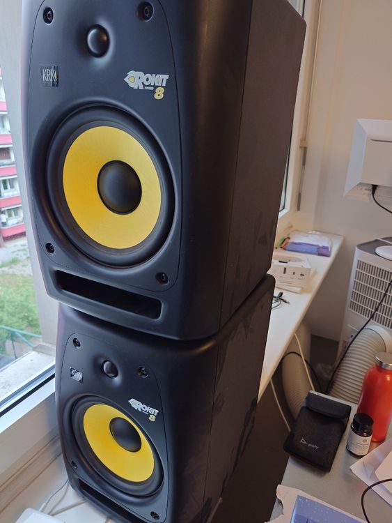 krk rokit 8 (Defekt) in Riehen für CHF 94 – nur Abholung auf Ricardo kaufen