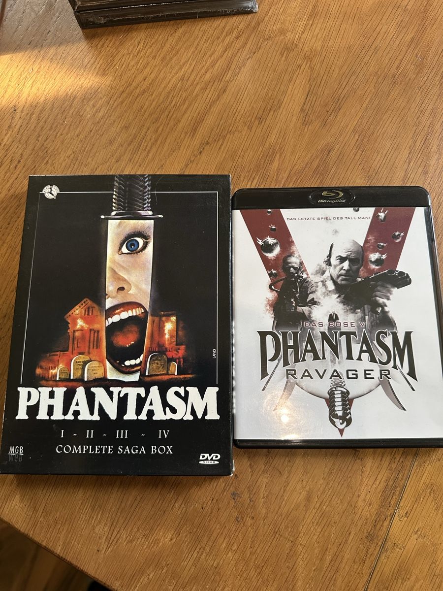 Tutti i DVDs: Phantasm 1-5 DVD, Bluray, Uncut Edition – Usato da Benken ZH venduto da Audi-erich