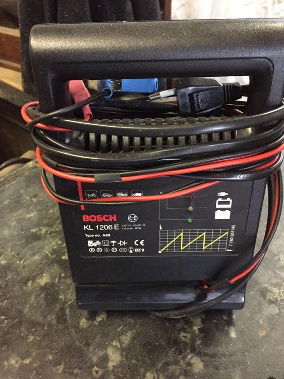 Batterieladegerät Bosch KL 1206 E Kaufen auf Ricardo