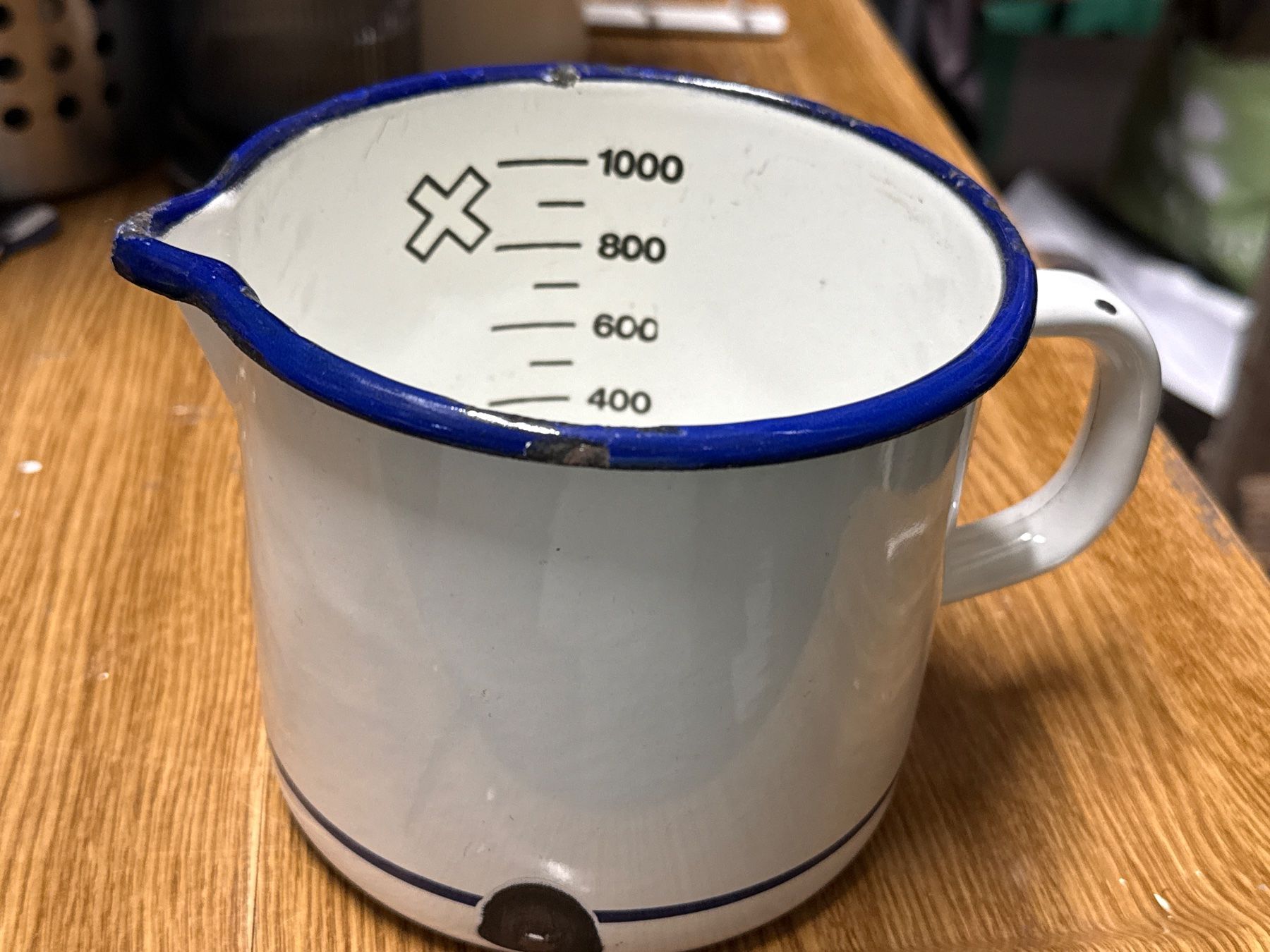 Elettrodomestici da cucina: altes Emaille Gefäss, Litermass, 1 Liter – Usato da Amriswil venduto da used2use
