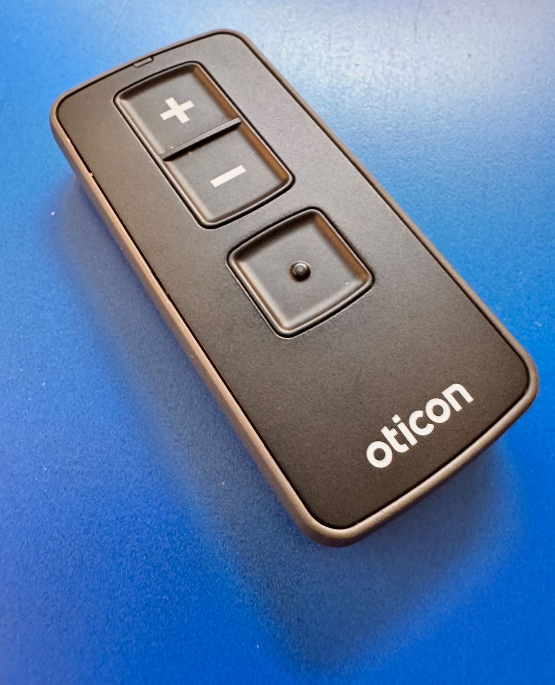 Télécommandes: Oticon Remote Control 3.0 – D'occasion à Hermetschwil-Staffeln par Sigmund57 2
