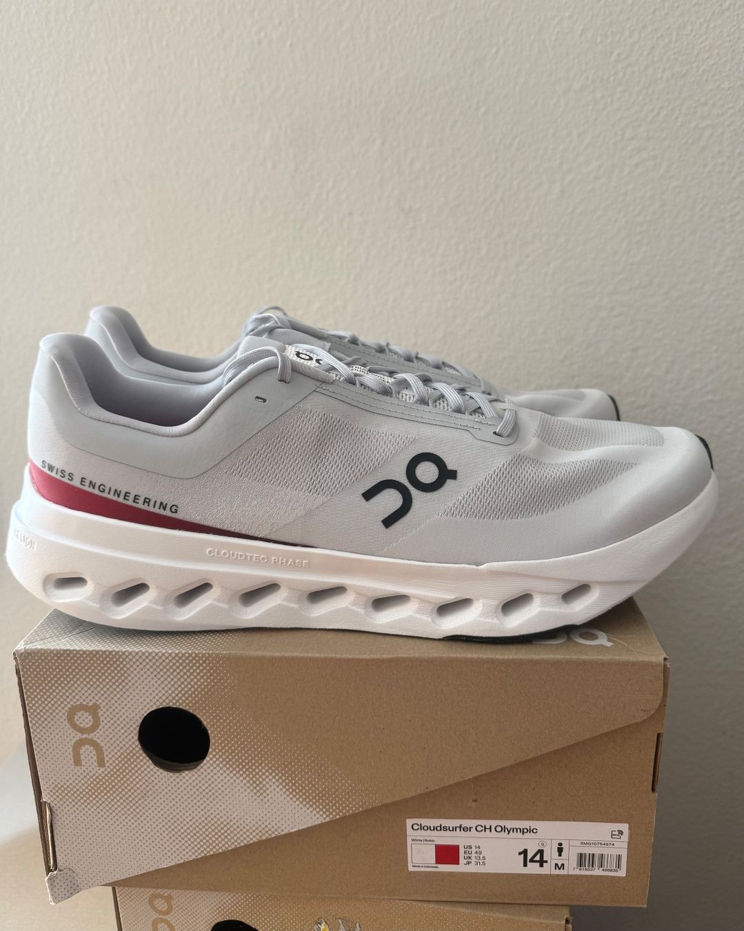 On Herrenschuhe: On Cloudsurfer CH Olympic Gr 49 Neu – Neu und originalverpackt aus Zürich von shq_nm2c