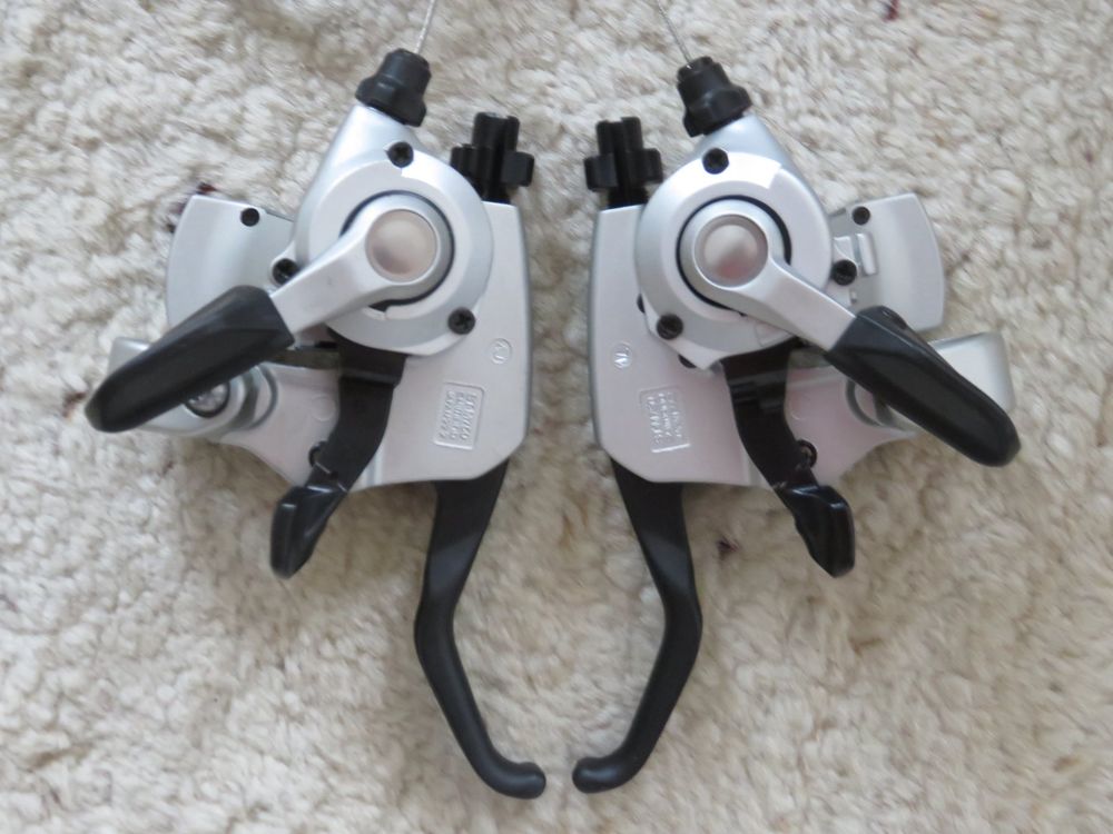 Levier frein Shimano Deore XT neuf - Équipements vélos