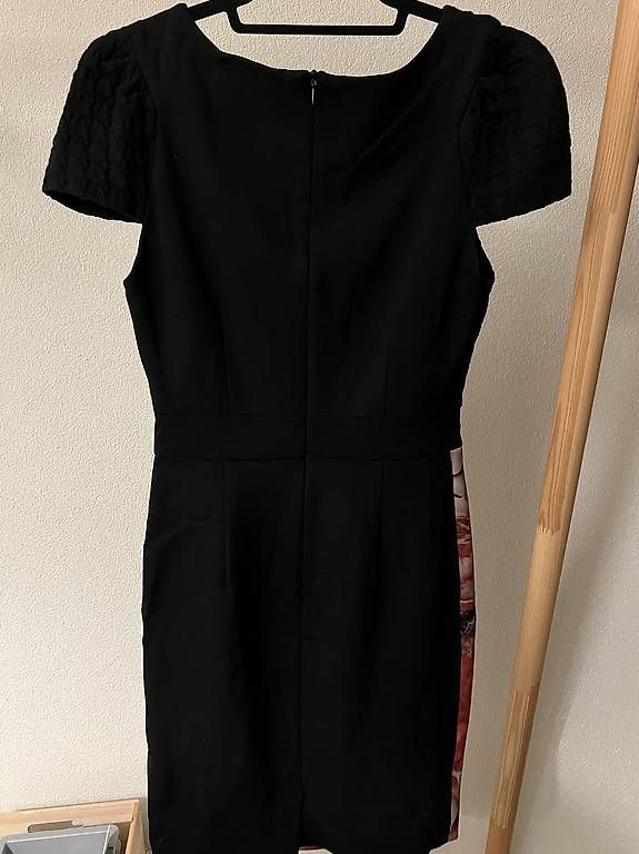 Kleider: Tubino elasticizzato – Gebraucht aus Luzern von mic_99vf 1