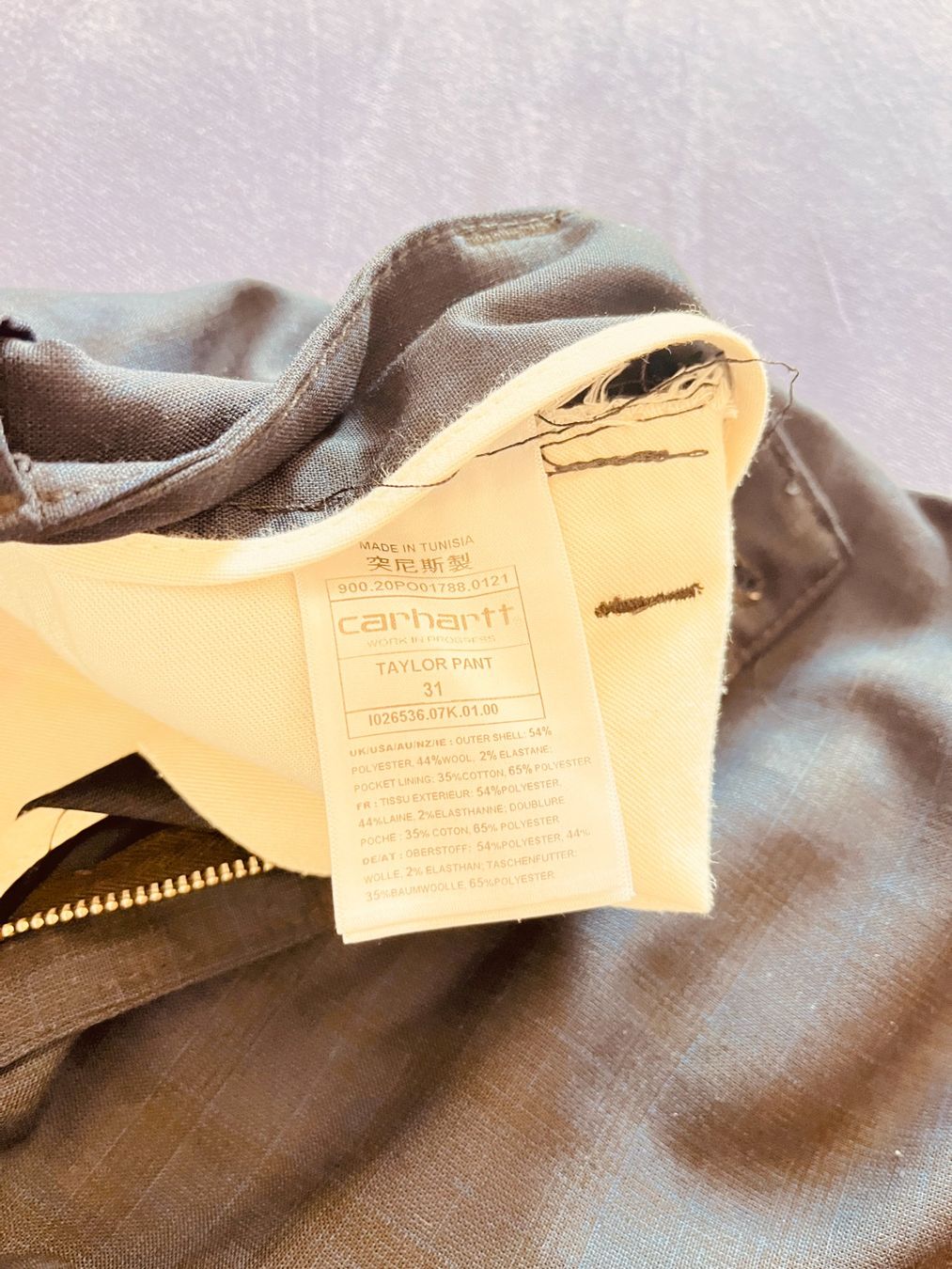 Carhartt Pantaloni: Dunkelblau Hose Carhartt – Usato da Basel venduto da sal_5r5q 1