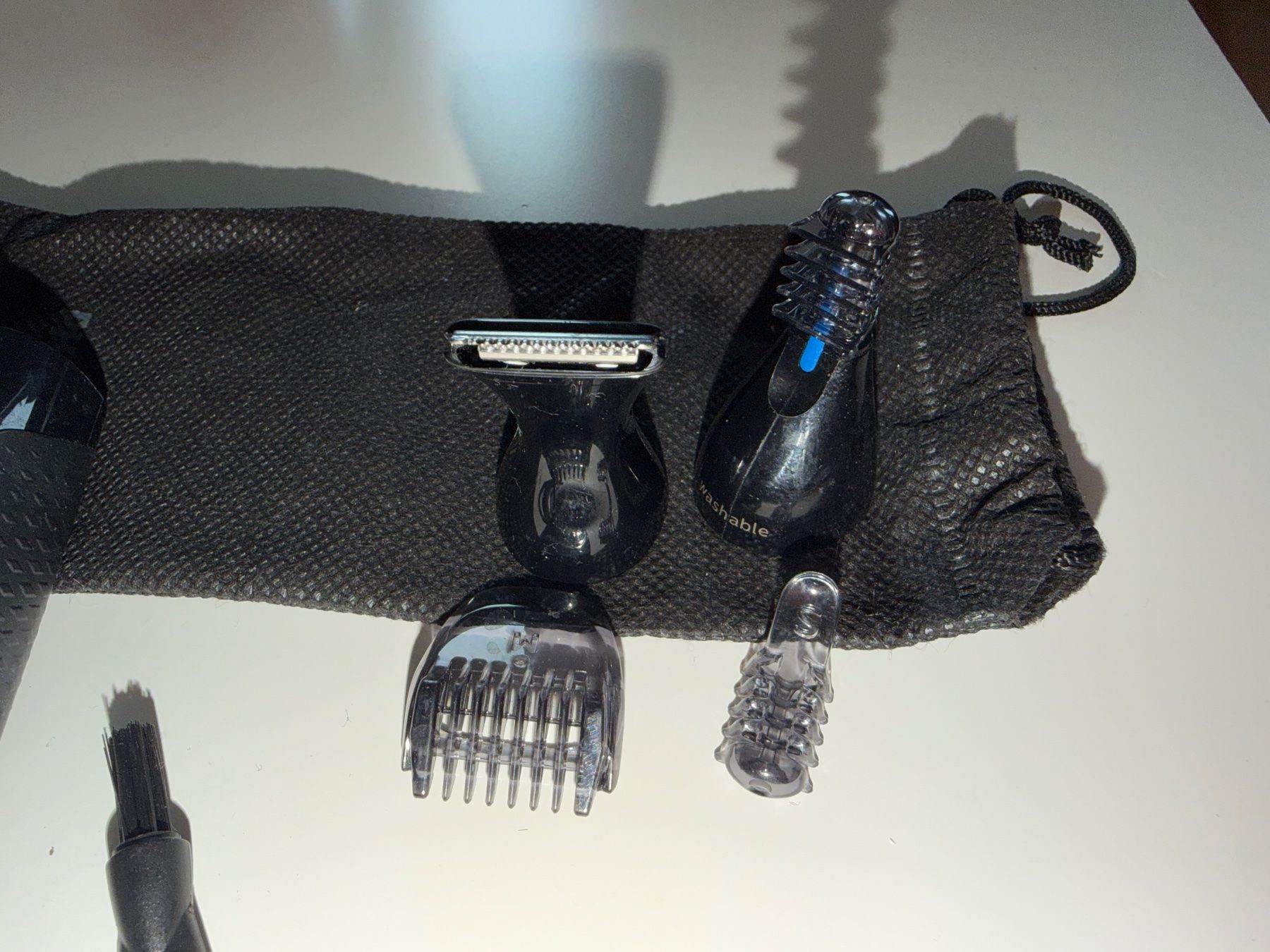 Philips Rasoi & Lamette da barba: Philips Rasierer 5000 Serie – Usato da Aarau venduto da KorgPA 4