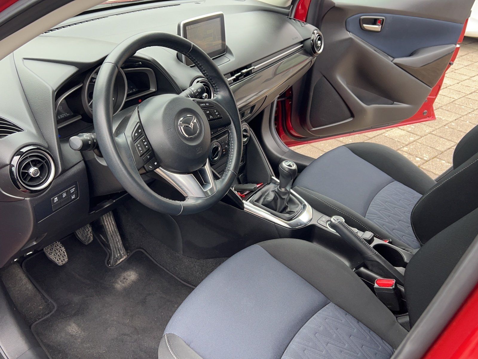 Mazda Autos: Mazda 2 Sky D 105 / Diesel – Gebraucht aus Kölliken von  3