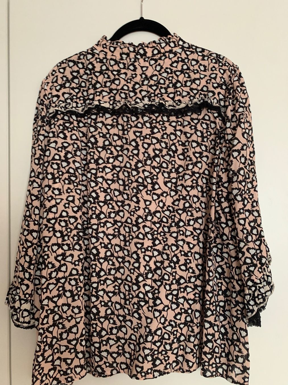 Marc Cain Camicette: Marc Cain - lässige Schlupfbluse – Usato da Geuensee venduto da Gagisi 3