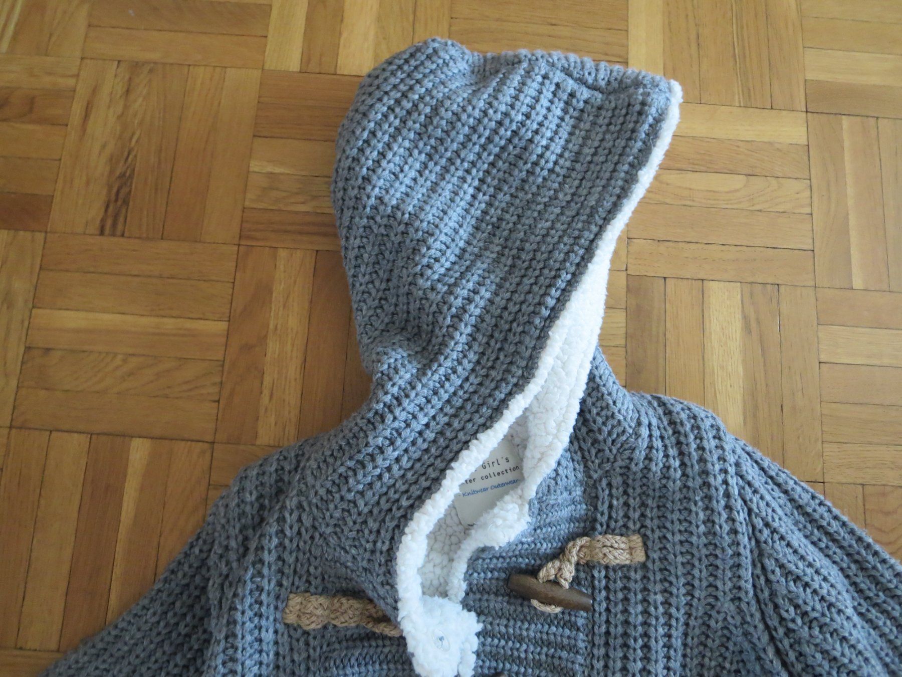 Zara Giacche & Cappotti: Mädchen Jacke mit Kapuze /Gr. 104 – Usato da Wallisellen venduto da Arvenstube 3