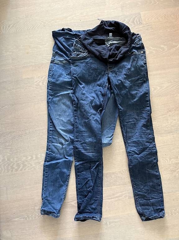 Pantaloni: Umstandsmode Hosen – Usato da Wädenswil venduto da Rabl22