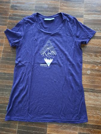 Icebreaker T-Shirt lila mit Print Grösse S neuwertig