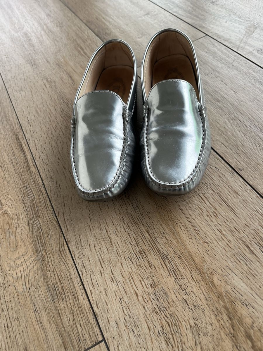 Scarpe da donna: Chaussures TODS à picots 37 – Usato da Geneve venduto da orange1957