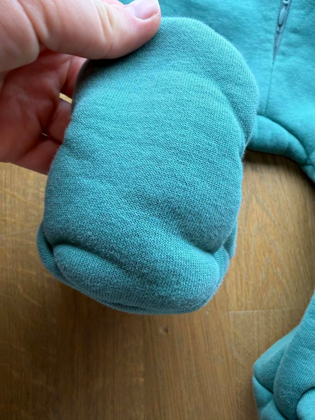 Completi: Winter Baby Overall – Difettoso da Riehen venduto da edu_92w7 7