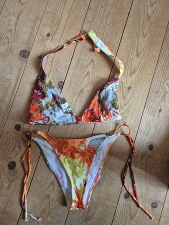 O'Neill Bikini, Grösse 36, Sommer, Orange Muster, Top!