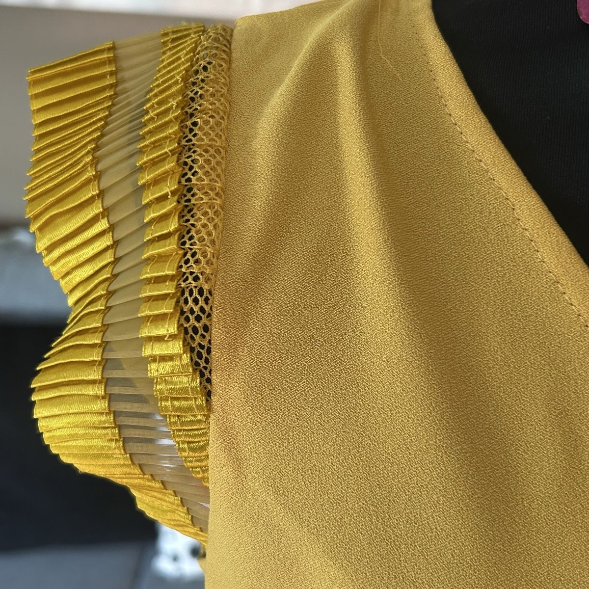 Nafnaf Vestiti: NAF NAF robe & collier 💛 S – Usato da Fribourg venduto da ficelle_de_luge 2