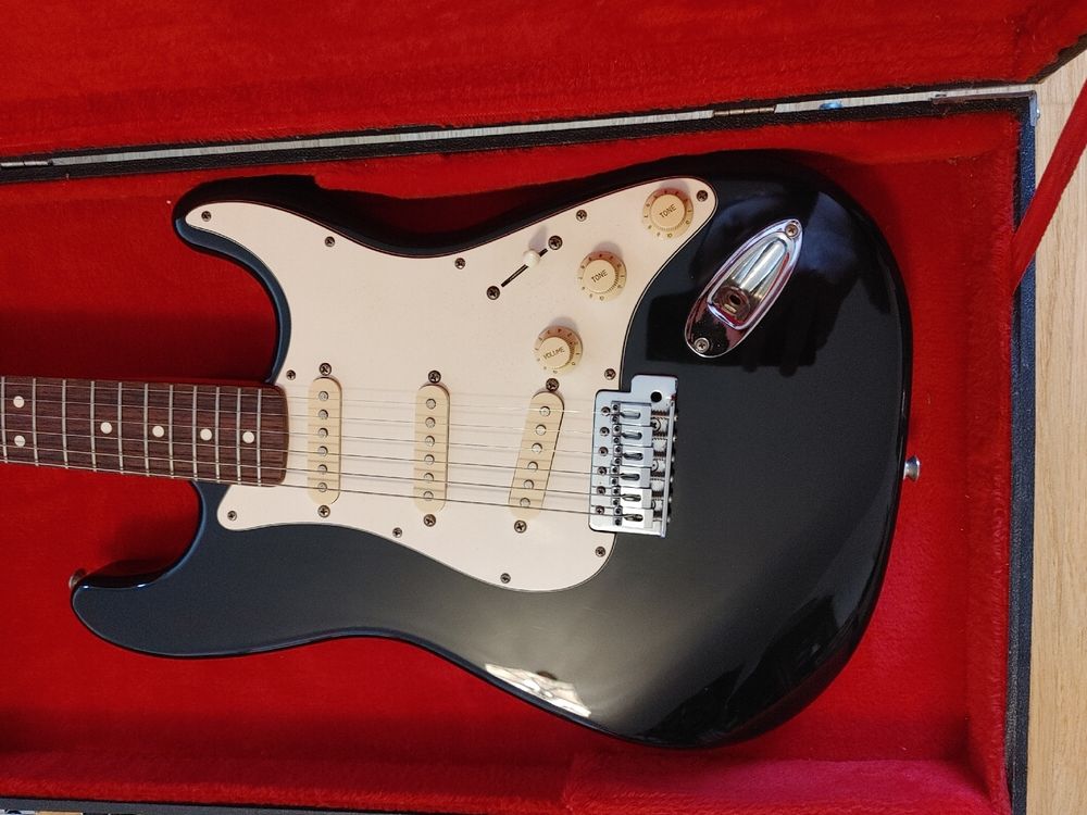 Made in USA Squier Stratocaster 1989/90 | Kaufen auf Ricardo