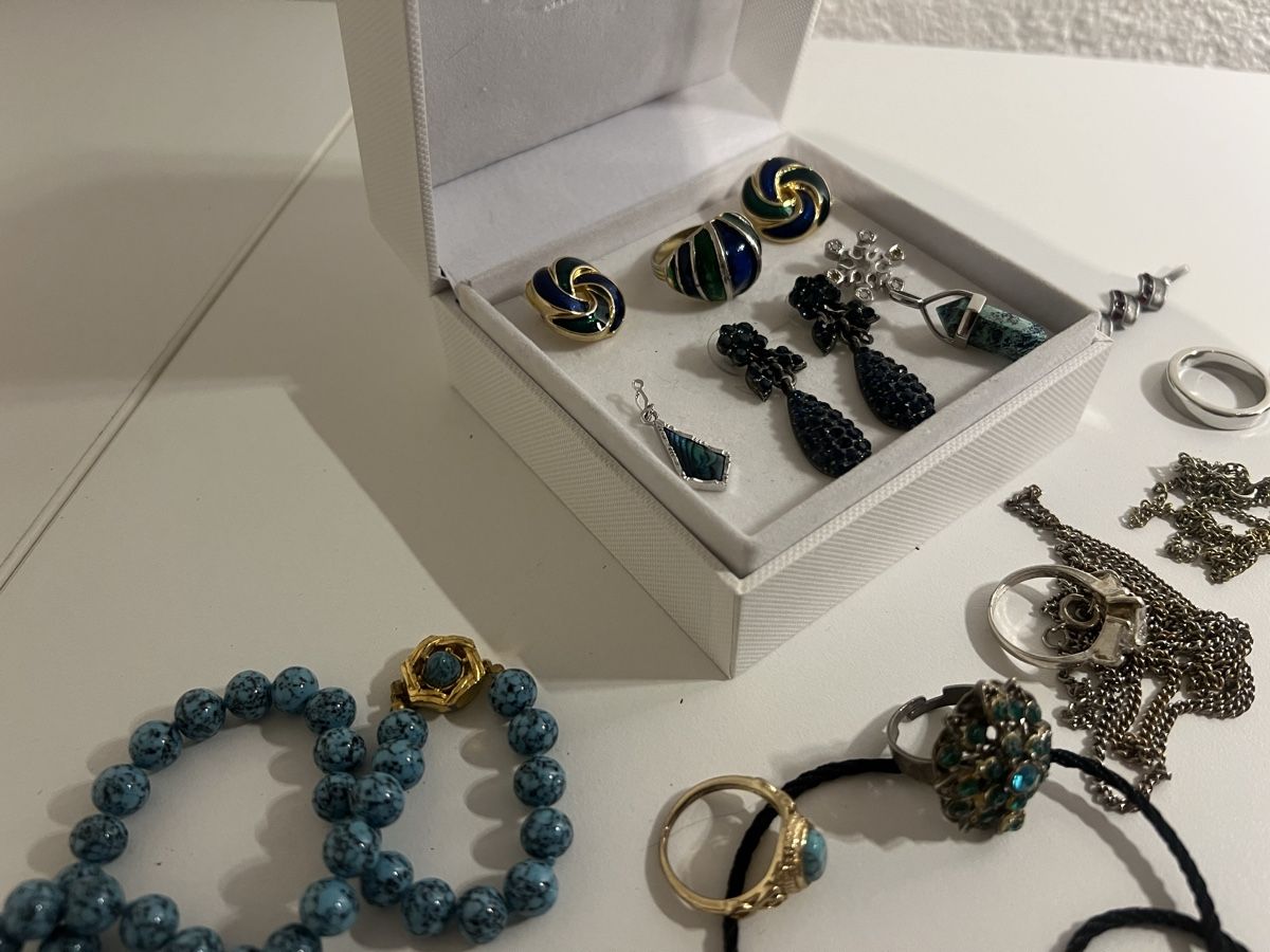 Sonstiger Schmuck: Lot de bijoux anciens  – Gebraucht aus St-Pierre-Clages von ste_xk6p 8