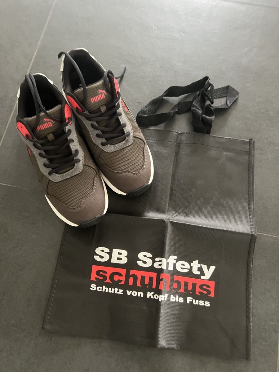 Scarpe da uomo: Neu ! Puma Sicherheitsschuh Gr.44 – Nuovo e nell'imballaggio originale da Dierikon venduto da vale46