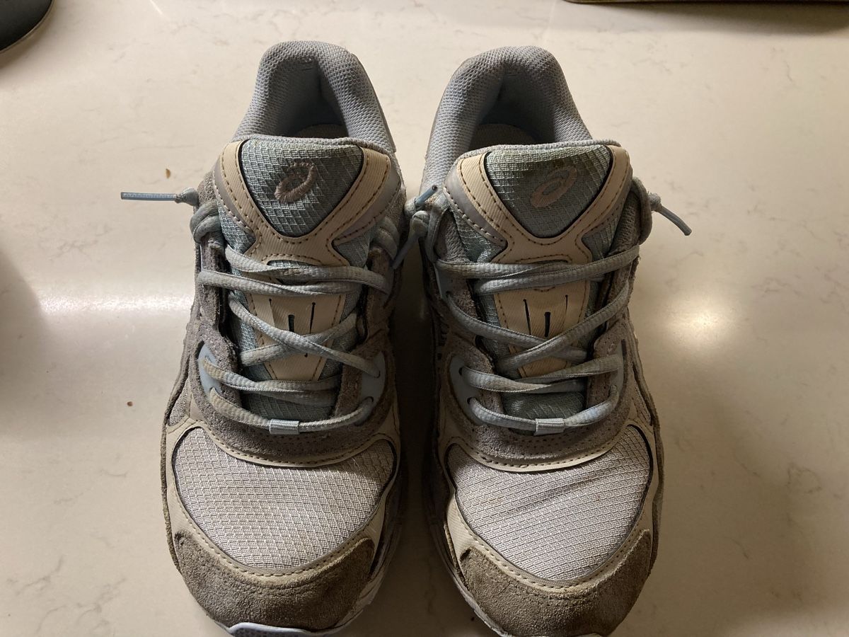 Asics Chaussures hommes: Asics Turnschuhe – D'occasion à Schaffhausen par MixAnna
